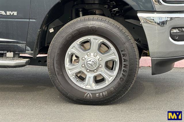 Used 2026 RAM 2500 Big Horn AWD/4WD image 33