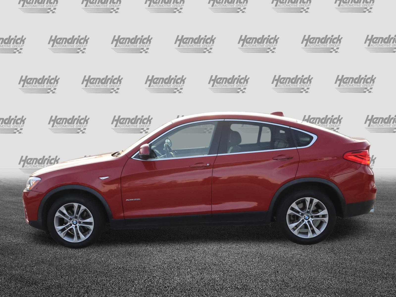 Used 2016 BMW X4 xDrive28i image 6