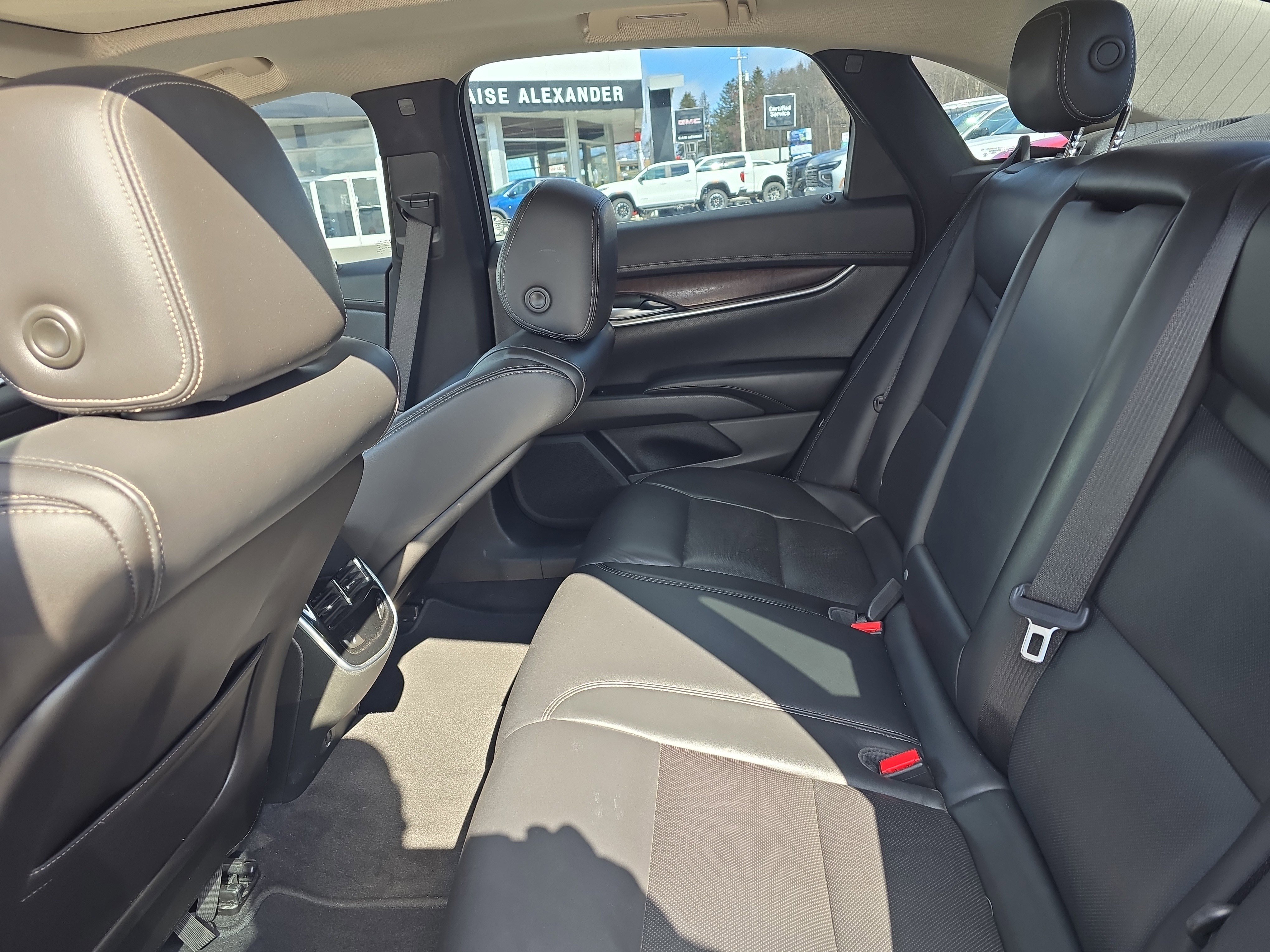 Used 2019 Cadillac XTS Luxury w/ Driver Awareness Package image 13