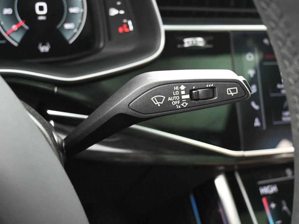 Used 2023 Audi Q7 3.0T Premium Plus w/ Premium Plus Package image 17