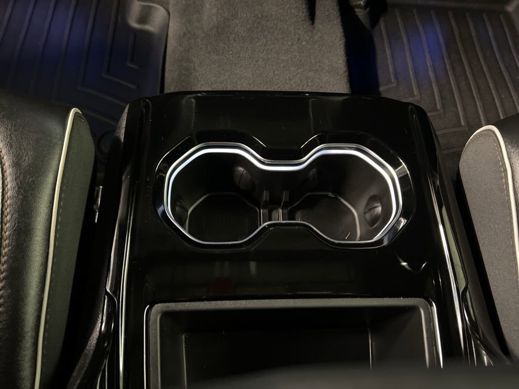 Used 2023 Jeep Grand Cherokee L Summit w/ High Altitude Package image 37