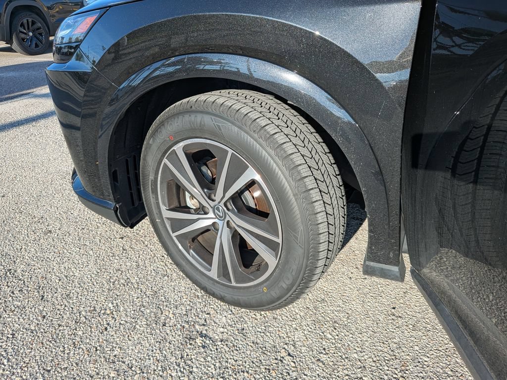 Used 2024 Lexus RX 350 Premium w/ Convenience Package FWD image 33