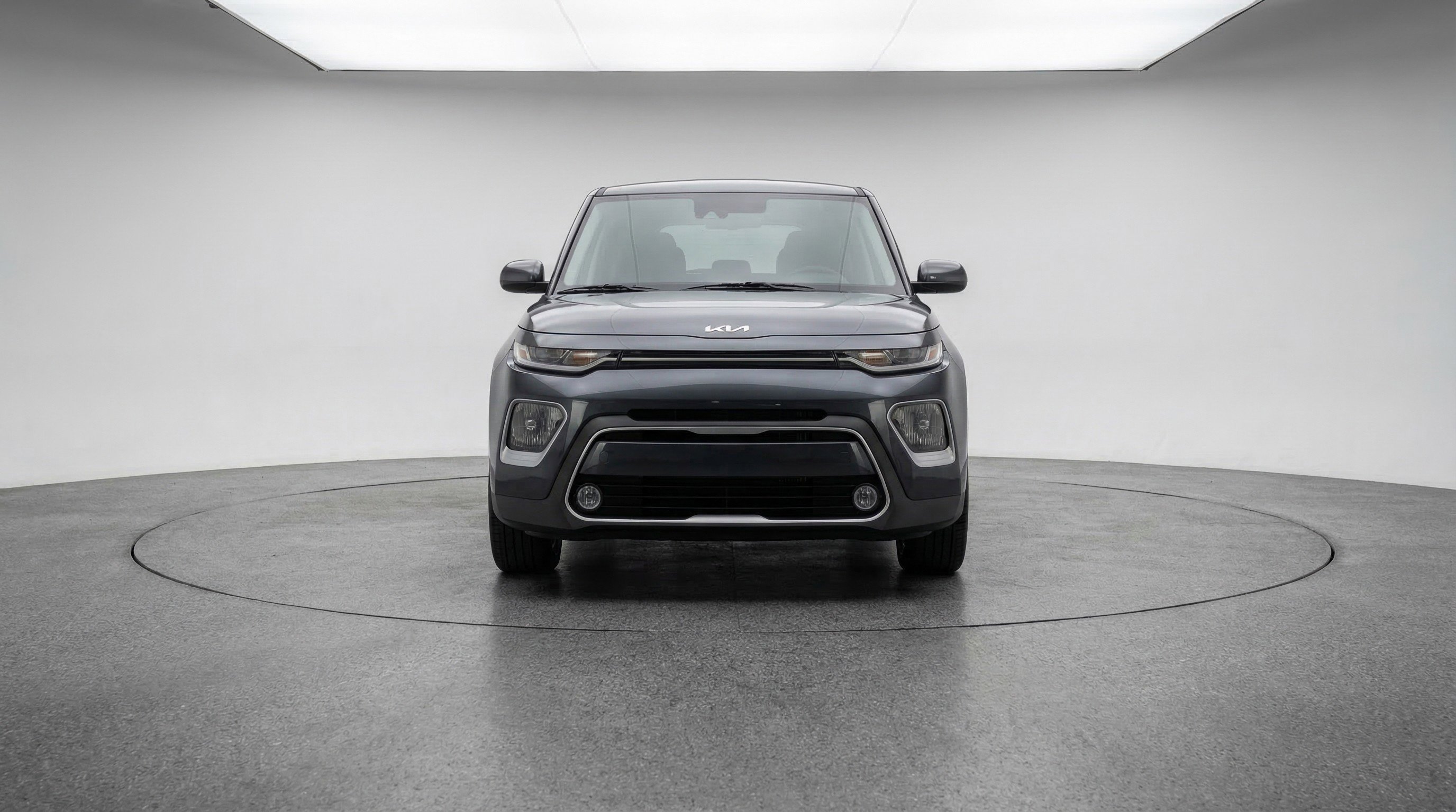 Used 2025 Kia Soul LX w/ LX Technology Package image 2