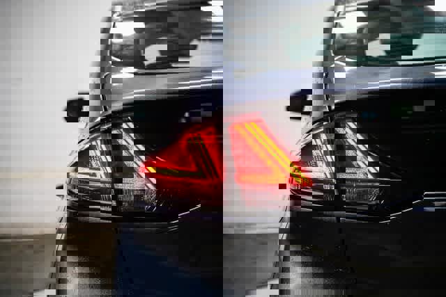 Used 2020 Hyundai Ioniq SEL image 9