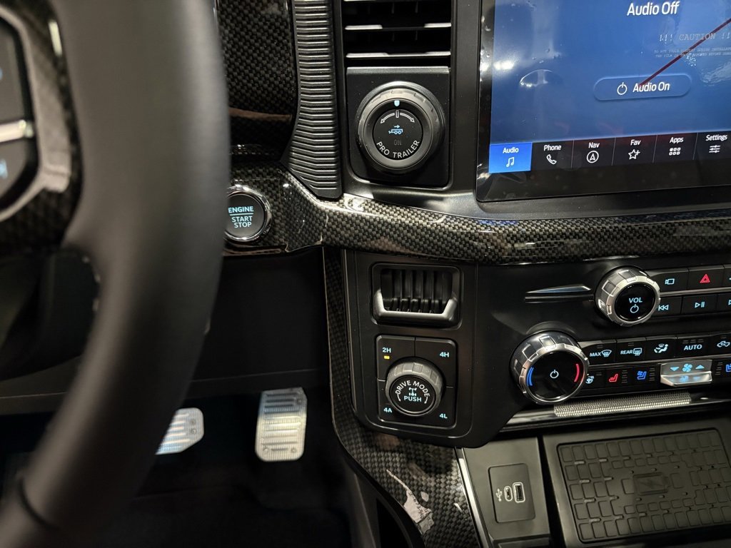 New 2025 Ford F150 Lariat w/ Equipment Group 502A High image 20