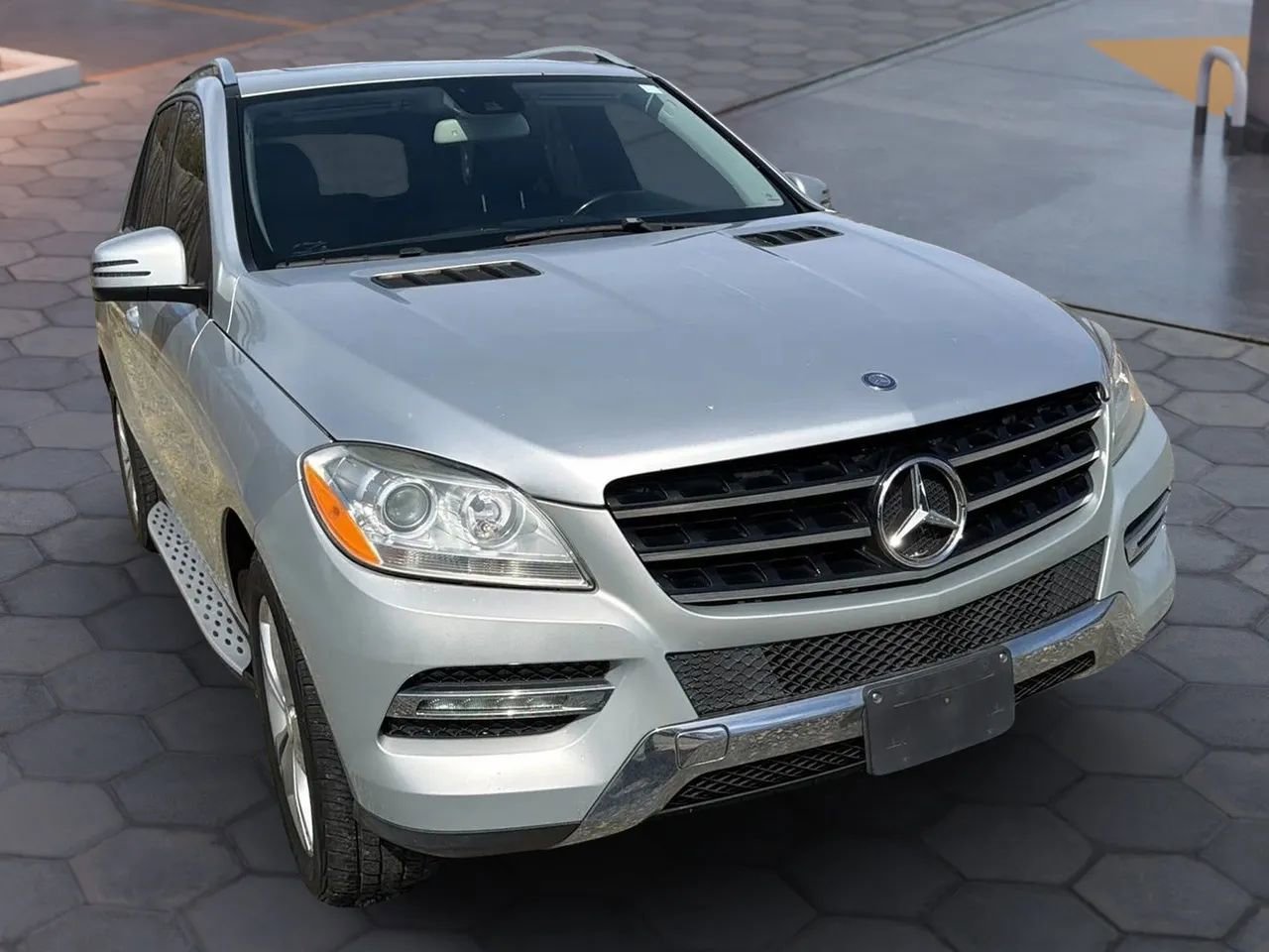 Used 2014 Mercedes-Benz ML 350 ML 350 4MATIC Sport Utility 4D w/ Premium 1 Package image 22