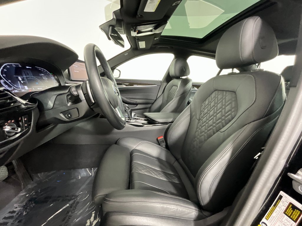 Used 2023 BMW 530e image 16