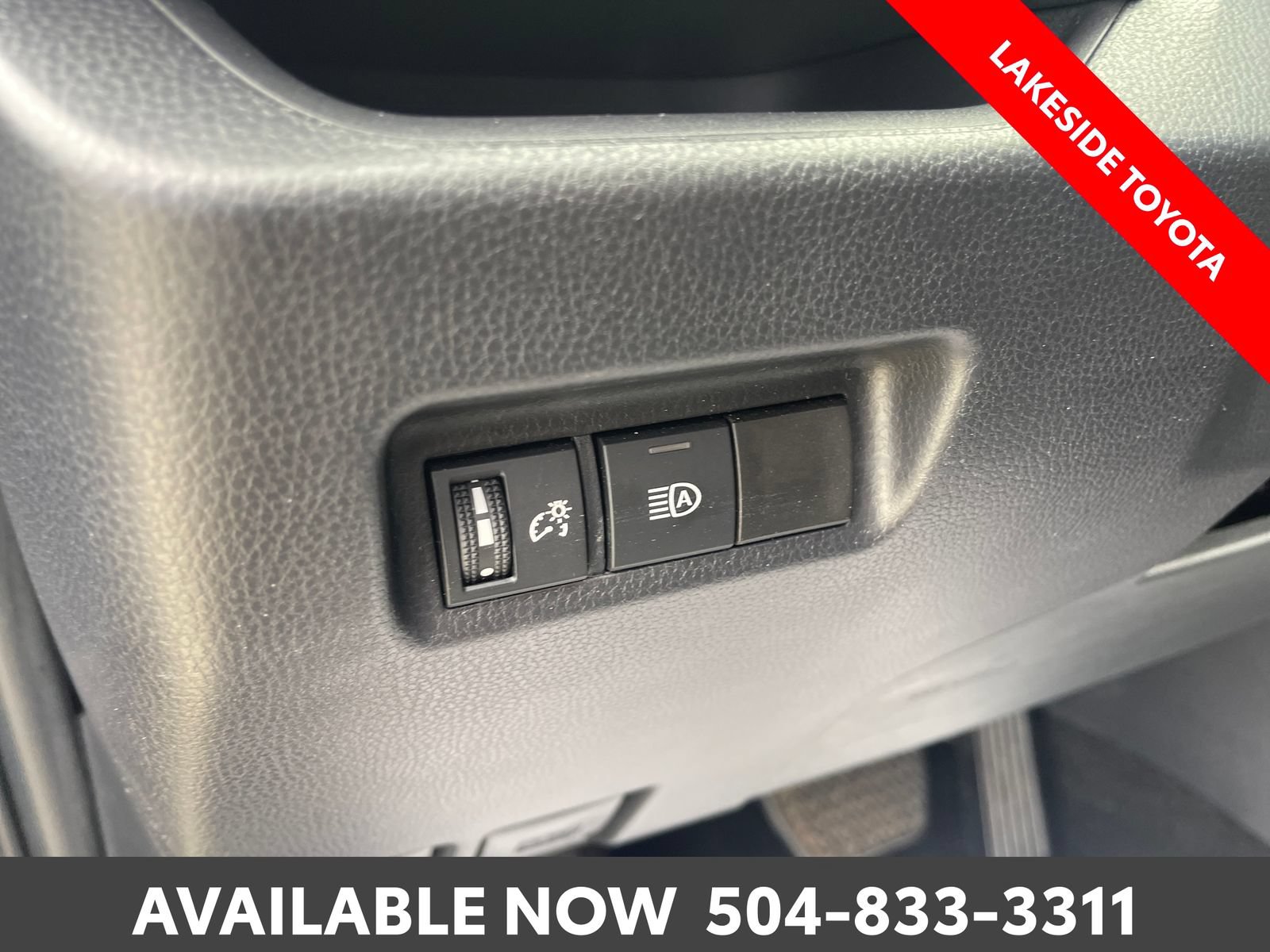 Certified 2025 Toyota RAV4 XLE FWD image 27