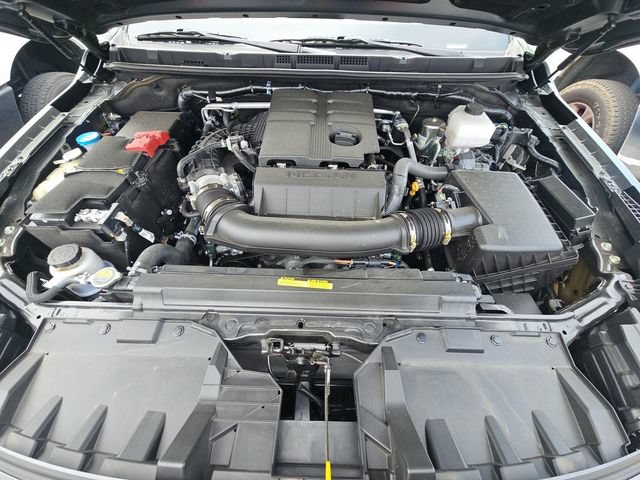 Certified 2026 Nissan Frontier SV w/ All-Weather Content Package AWD/4WD image 3