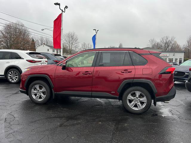 Used 2023 Toyota RAV4 XLE image 6