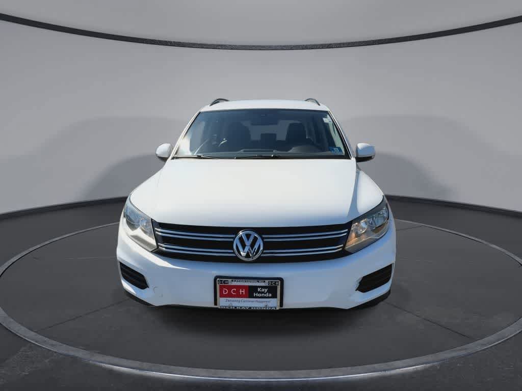 Used 2016 Volkswagen Tiguan S FWD image 3