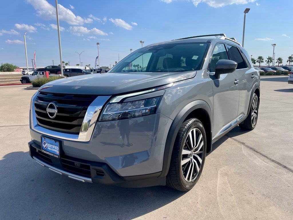 Certified 2024 Nissan Pathfinder Platinum w/ Cargo Package FWD video 3