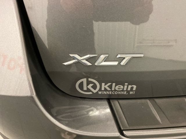 Used 2023 Ford Explorer XLT w/ Equipment Group 202A AWD/4WD image 8