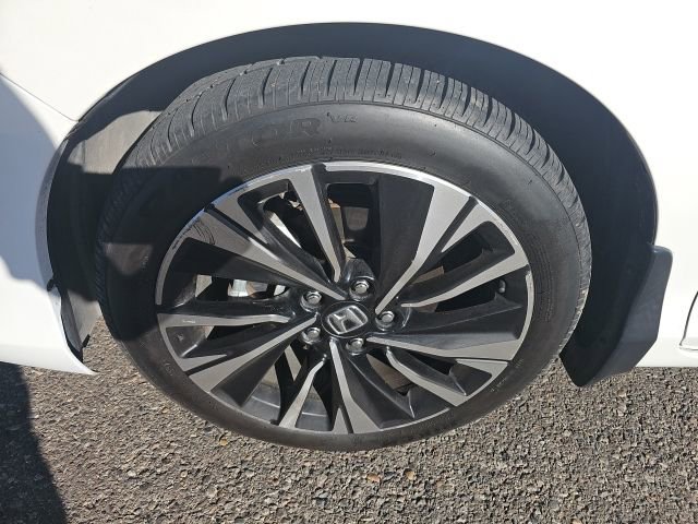 Used 2017 Honda Accord EX-L image 16