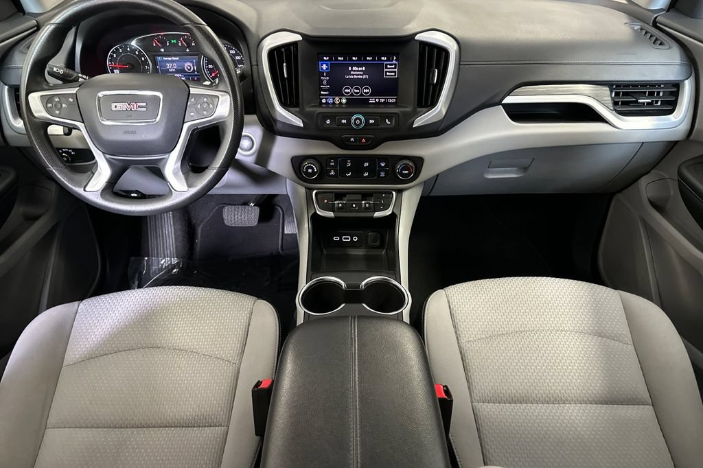 Used 2024 GMC Terrain SLE AWD/4WD image 13