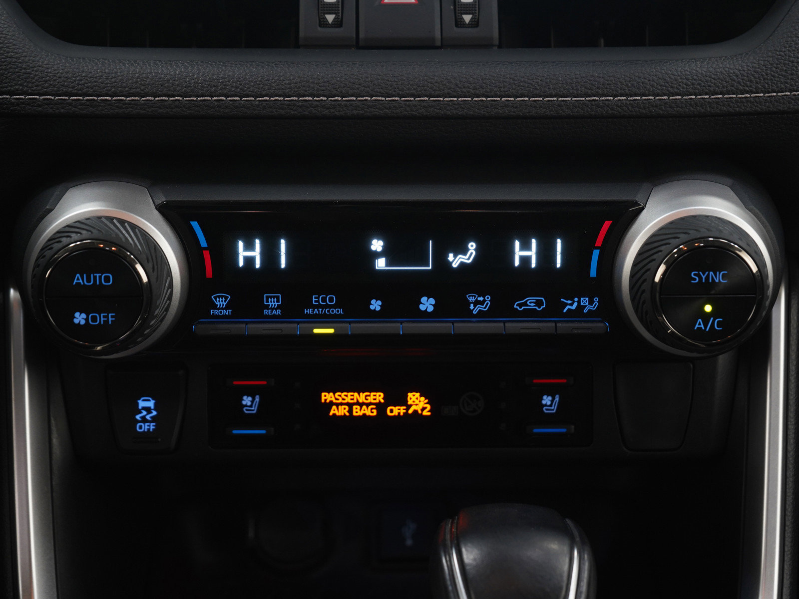 Used 2020 Toyota RAV4 Limited image 18