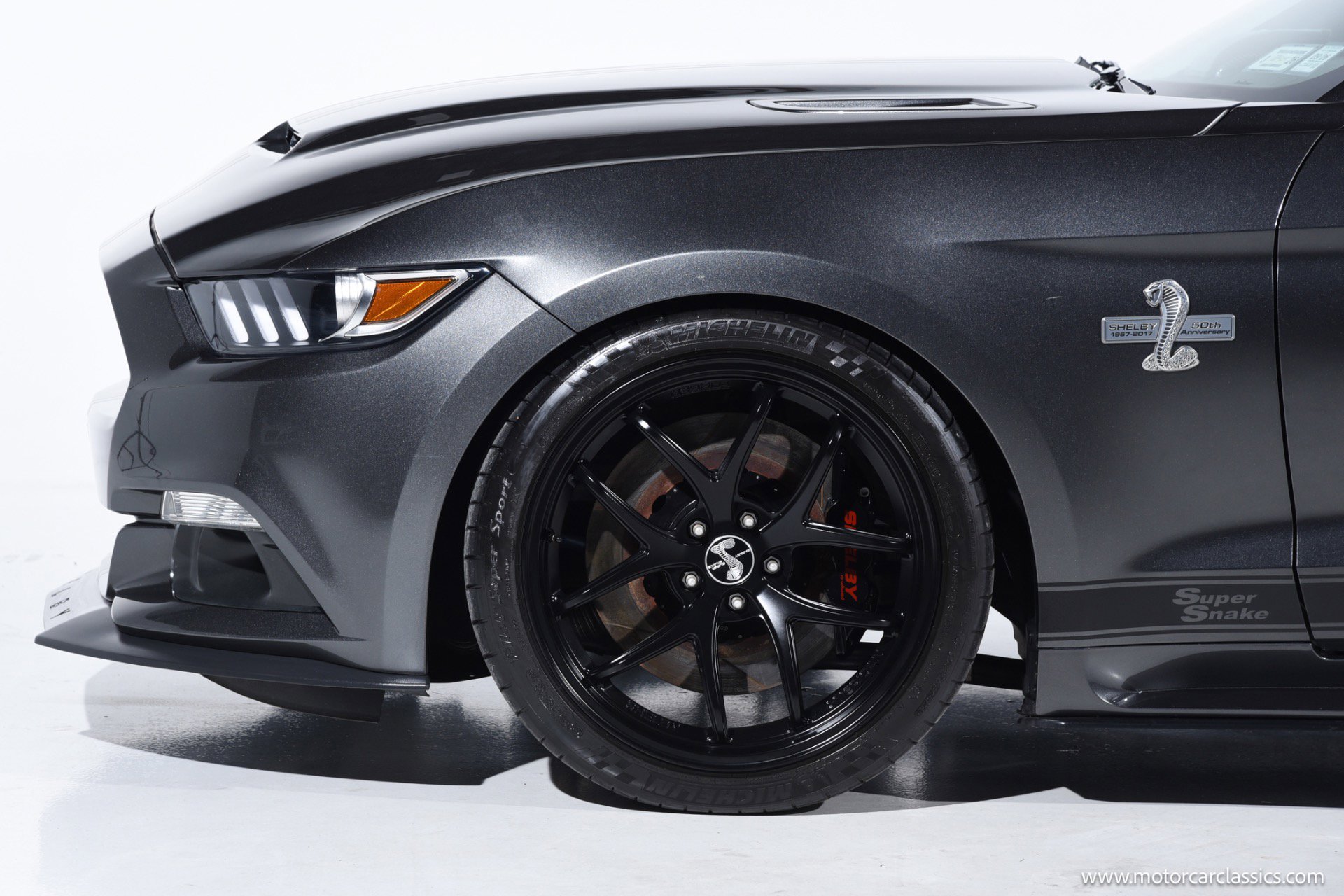 Used 2017 Ford Mustang GT Premium w/ GT Performance Package RWD image 16