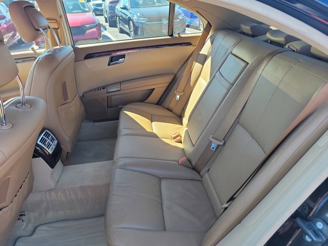 Used 2008 Mercedes-Benz S 550 4MATIC image 14