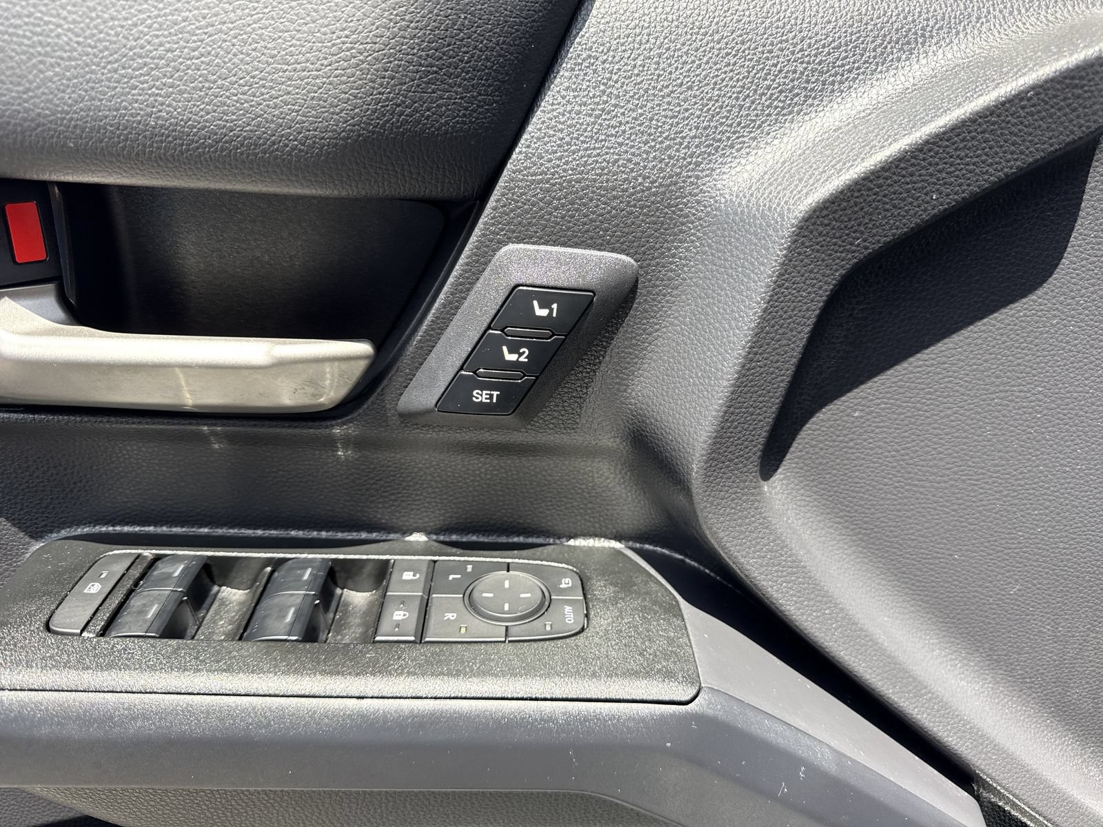 Used 2026 Toyota 4Runner Limited AWD/4WD image 18