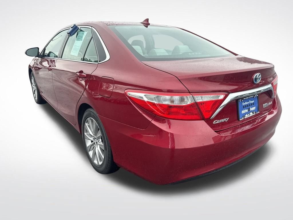 Used 2017 Toyota Camry XLE image 5
