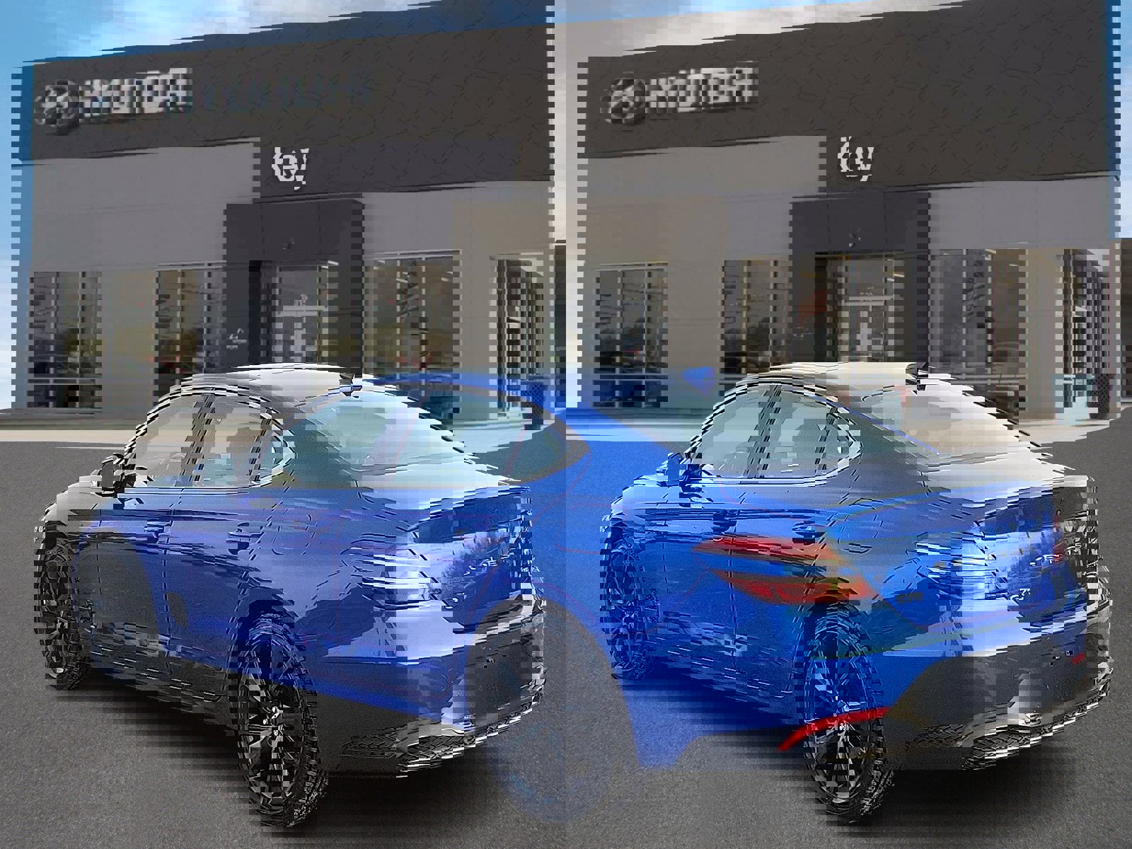 Used 2023 Genesis G70 2.0T w/ Sport Prestige Package image 5