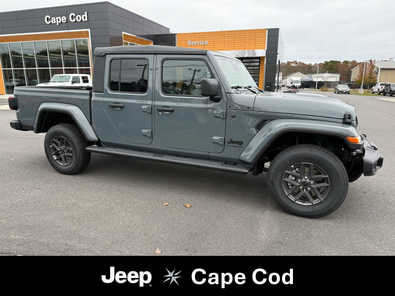 New 2026 Jeep Gladiator Sport