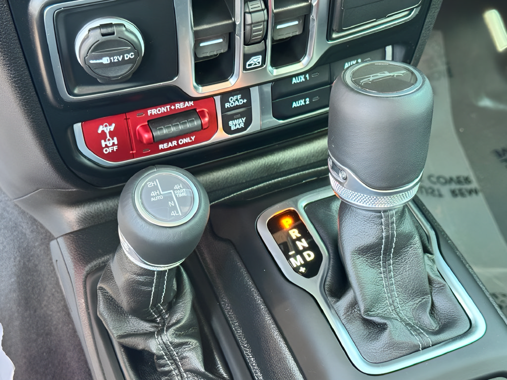 Used 2024 Jeep Gladiator Rubicon AWD/4WD image 20