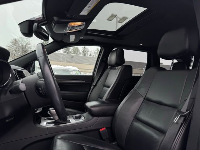 Used 2019 Jeep Grand Cherokee Limited image 19