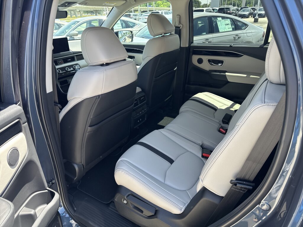 New 2026 Honda Pilot EX-L image 8