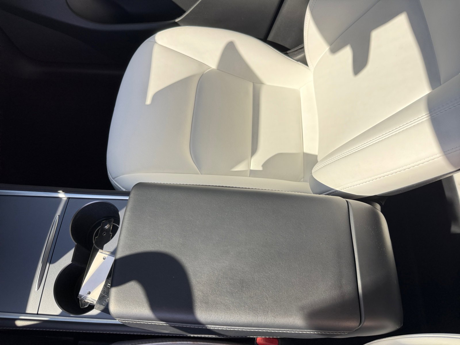 Used 2022 Tesla Model Y Performance image 14