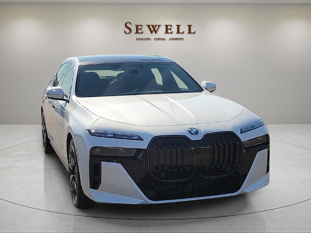 New 2026 BMW i7 xDrive60 w/ Executive Package AWD/4WD image 7