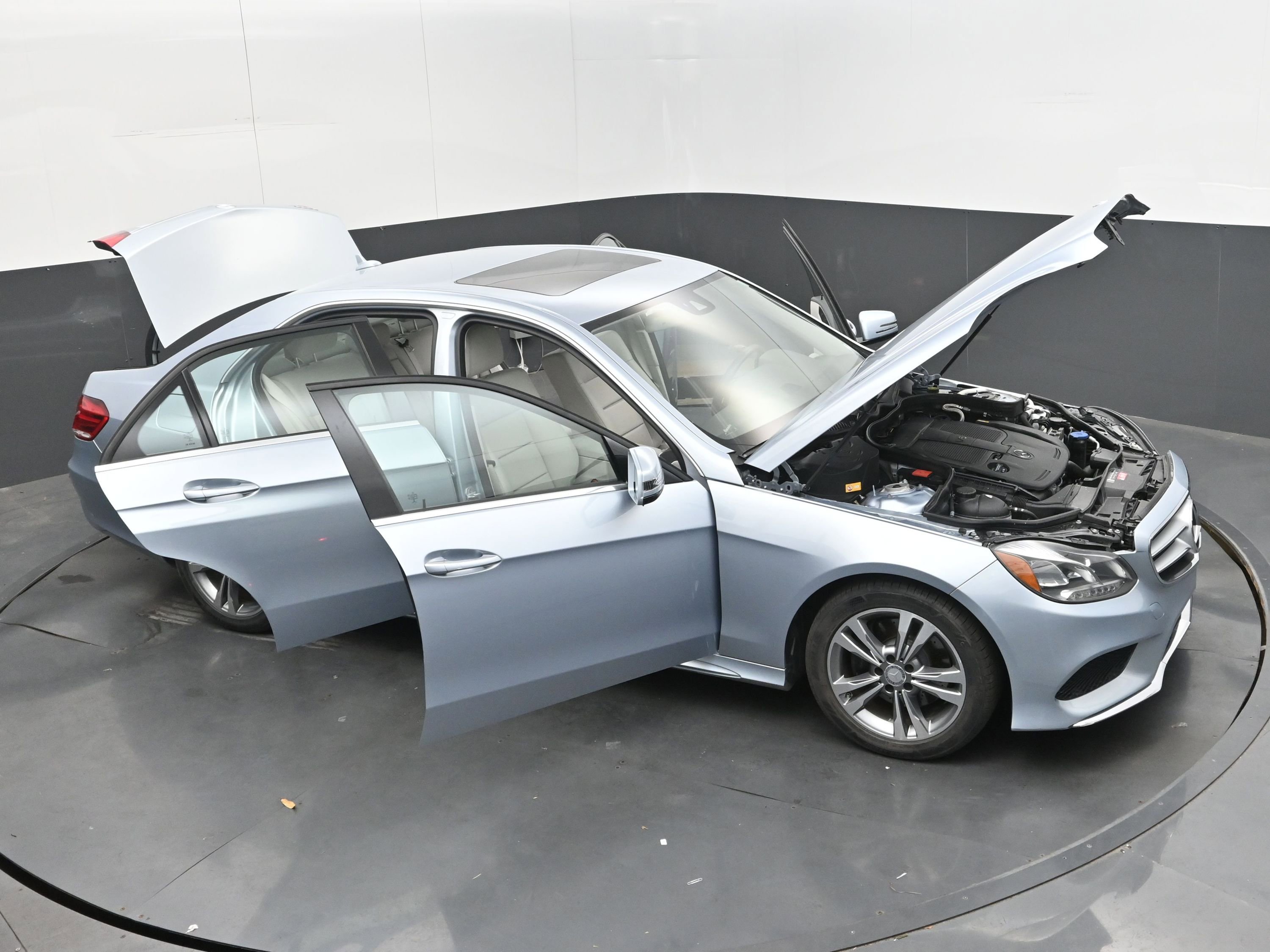 Used 2015 Mercedes-Benz E 350 Sedan image 43