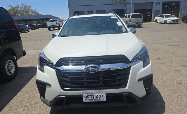 Used 2023 Subaru Ascent Limited w/ Technology Package AWD/4WD image 2