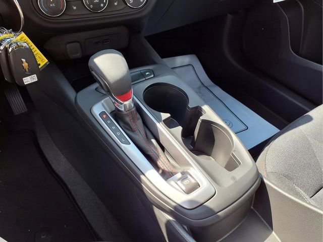 New 2026 Chevrolet Trax RS w/ Sunroof Package image 7