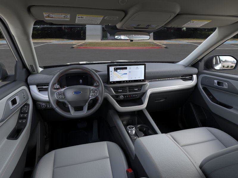 New 2026 Ford Explorer Active RWD image 9