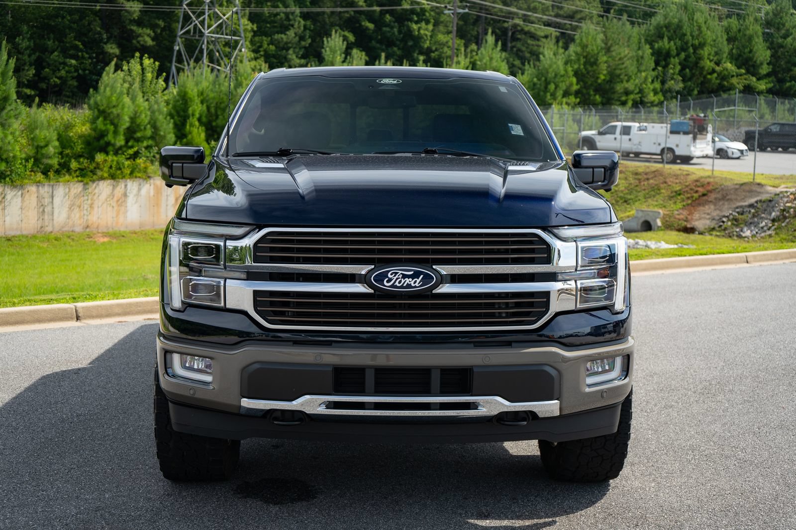 Used 2025 Ford F150 King Ranch w/ FX4 Off-Road Package AWD/4WD image 8