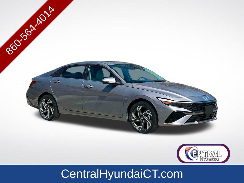 New 2025 Hyundai Elantra Limited