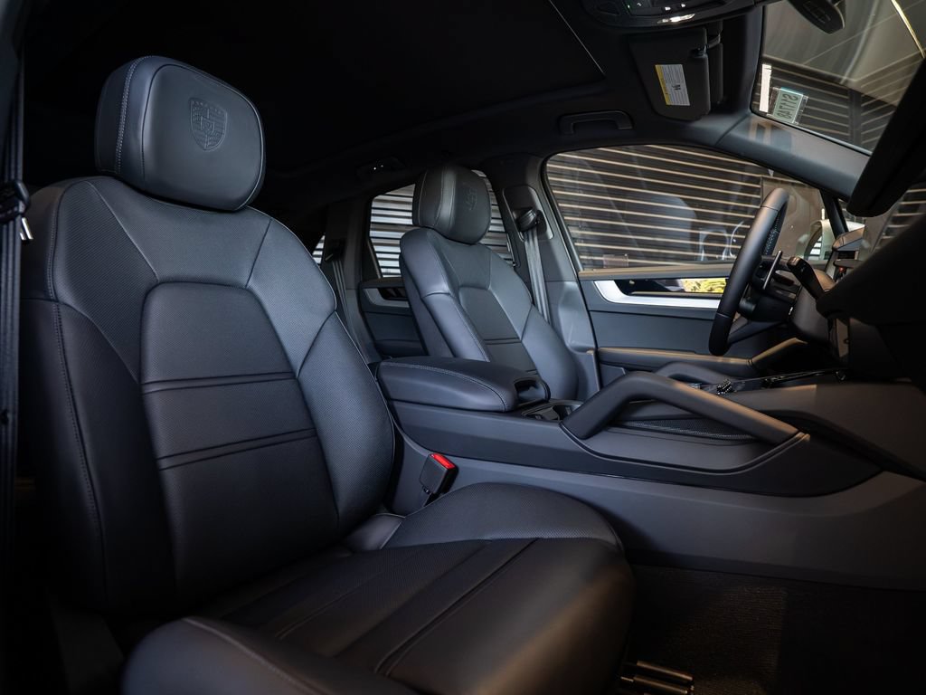 New 2026 Porsche Cayenne S AWD/4WD image 29