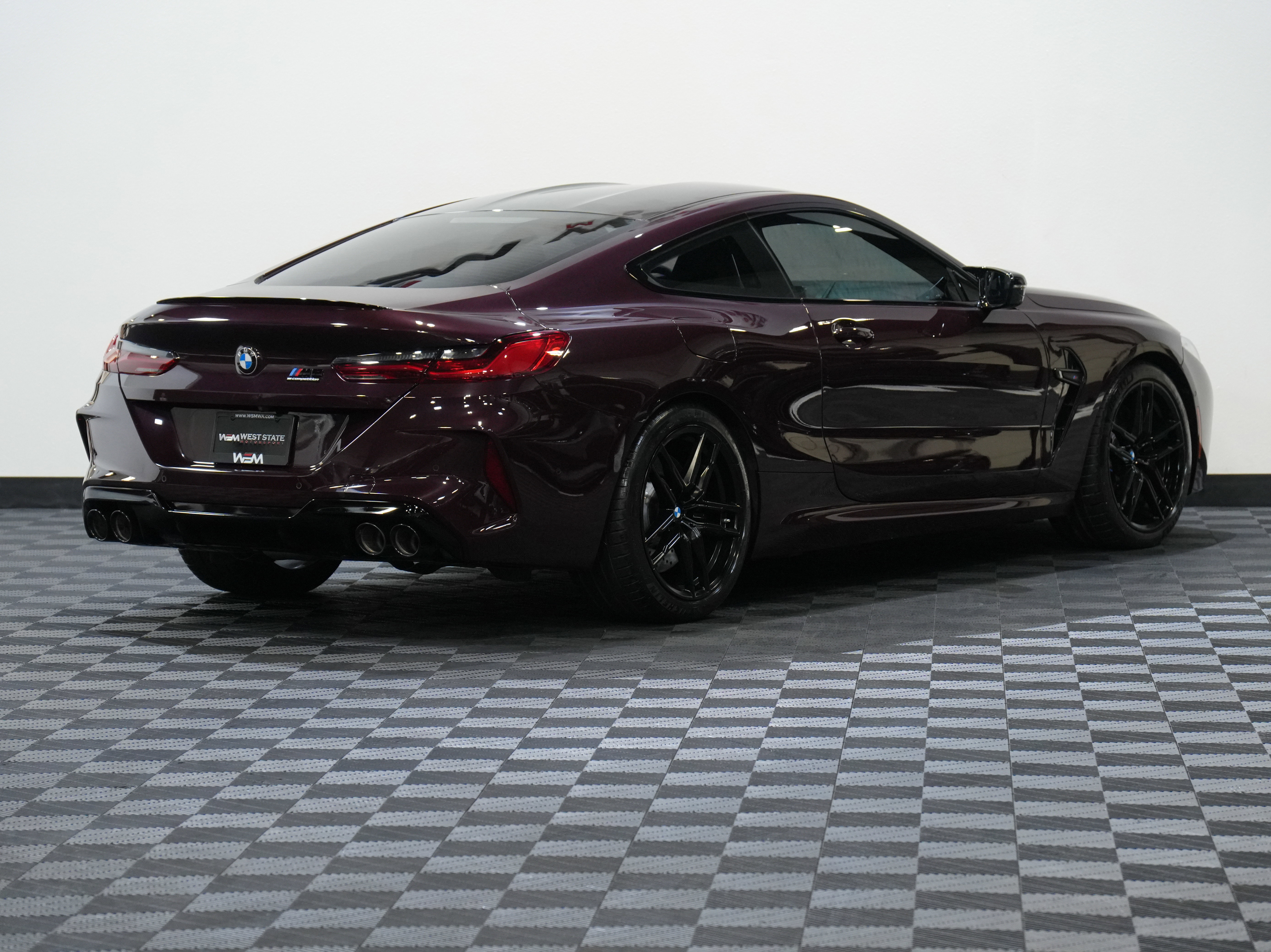 Used 2022 BMW M8 Competition image 6