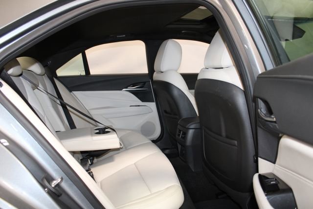 Used 2020 Cadillac CT4 Premium Luxury AWD/4WD image 11