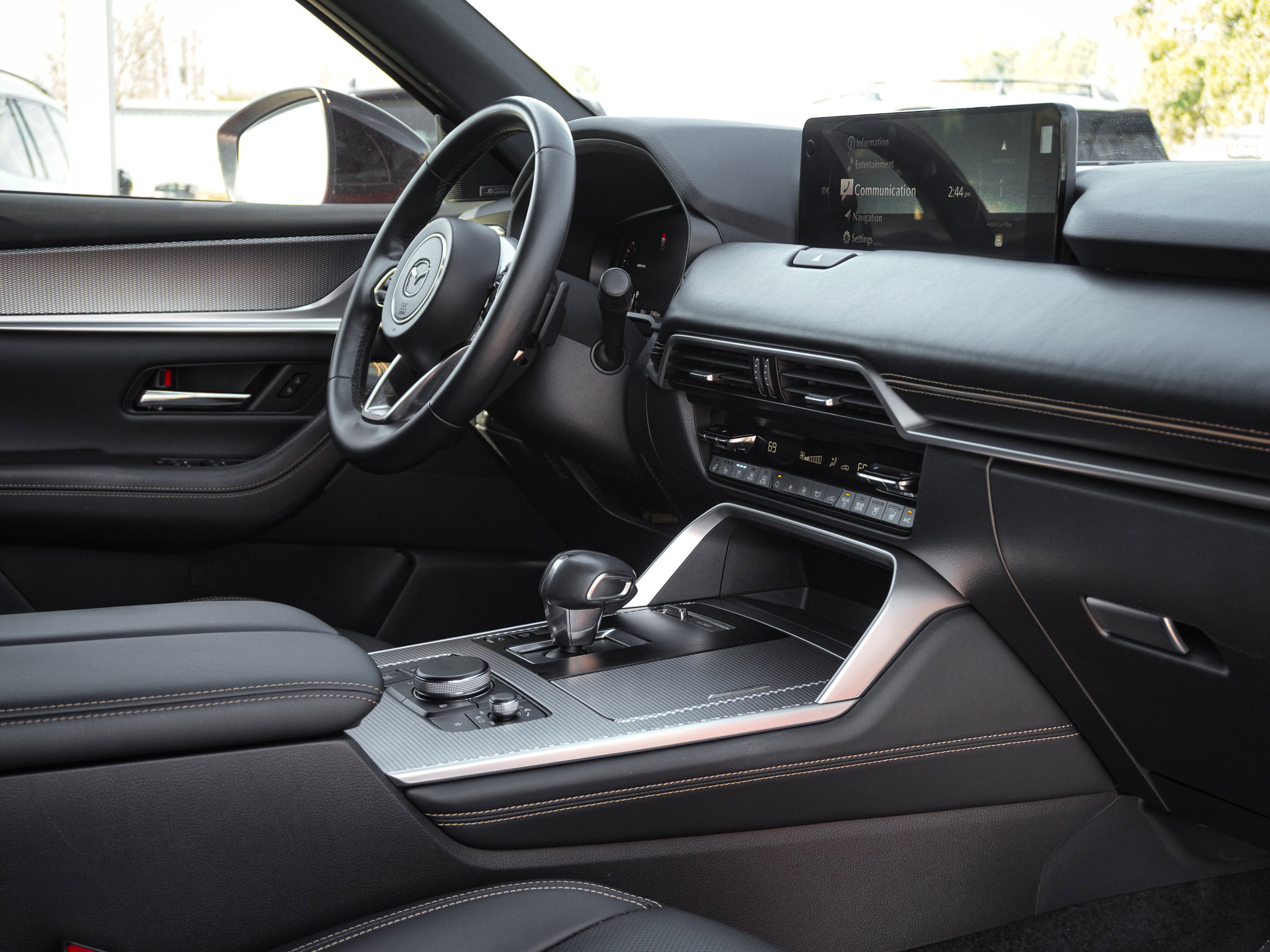 Certified 2025 MAZDA CX-70 3.3 Turbo S w/ Premium Package image 35