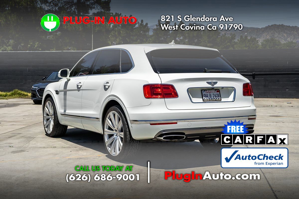 Used 2018 Bentley Bentayga Mulliner AWD/4WD image 2