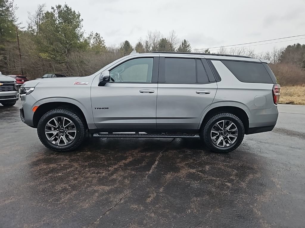 Used 2023 Chevrolet Tahoe Z71 w/ Luxury Package AWD/4WD image 2