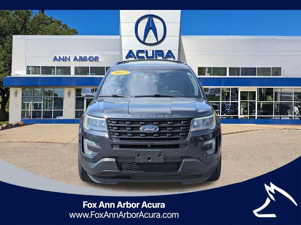 Used 2017 Ford Explorer Sport w/ Equipment Group 401A AWD/4WD image 8