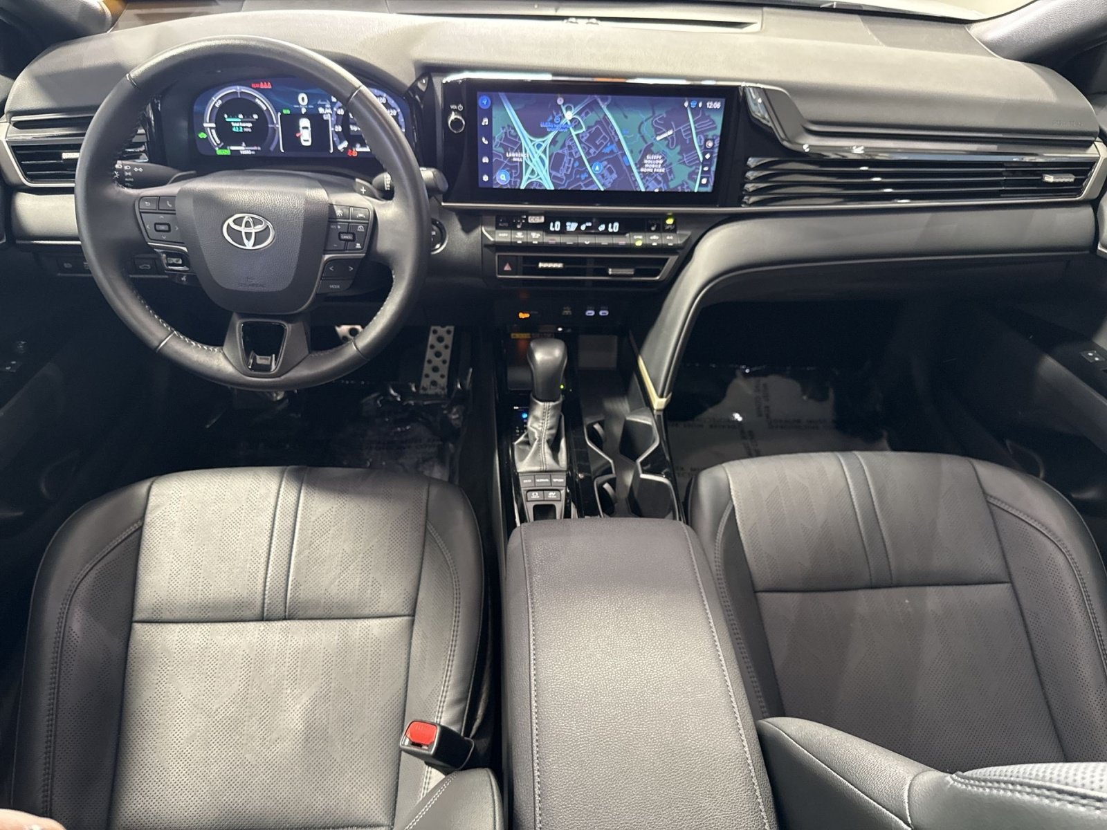 Used 2026 Toyota Camry XSE FWD image 24