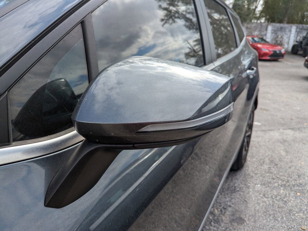 Certified 2023 Kia Sportage EX image 3