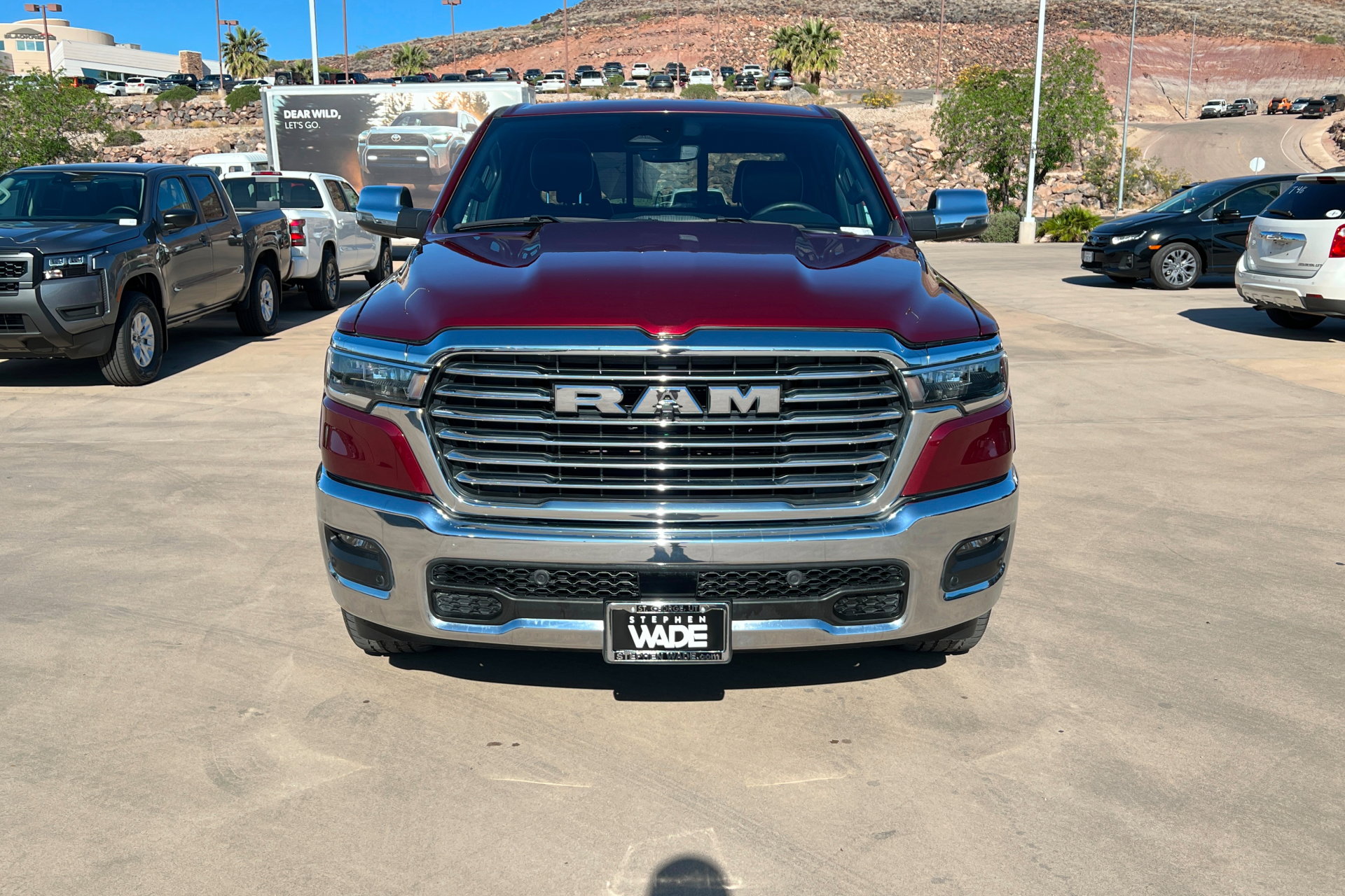Used 2025 RAM 1500 Laramie AWD/4WD image 8