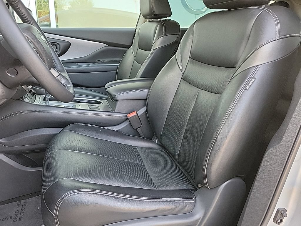Used 2020 Nissan Murano SL w/ Moonroof Package AWD/4WD image 12