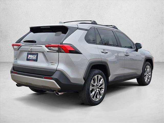 Used 2022 Toyota RAV4 Limited w/ Limited Grade Weather Package image 5