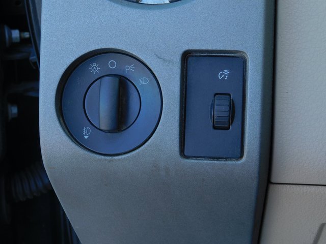 Used 2010 Ford F250 Lariat image 36
